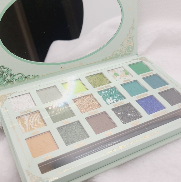 Ultramo mint to be eyeshadow palette - Picture 2 of 3